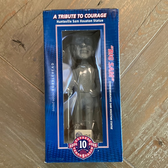 Sam Houston Bobblehead - Picture 4 of 4